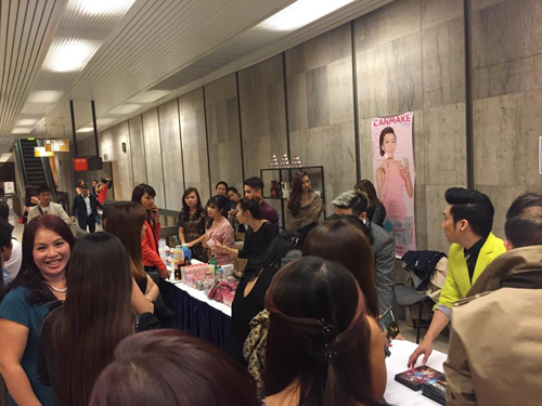 praha1-ngoisao 3 MC Kỳ Duyên, Mỹ phẩm Canmake, Sao Việt