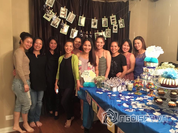 Hồng Ngọc, ca sĩ Hồng Ngọc, Hồng Ngọc mang bầu, Hồng Ngọc sinh nhật, Hồng Ngọc khoe bụng bầu, ca sĩ Hồng Ngọc và chồng, ca sĩ Hồng Ngọc mang thai, sao việt