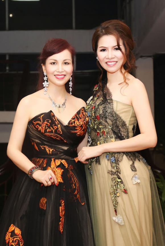 Bùi Thị Hà, Hoa hậu Bùi Thị Hà, Hoa hậu quý bà 2014, Sao việt