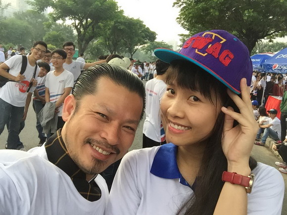 Hùng cửu long,doanh nhân hùng cửu long,mr áo dài hùng cửu long,hùng cửu long nổi bật,hùng cửu long làm từ thiện