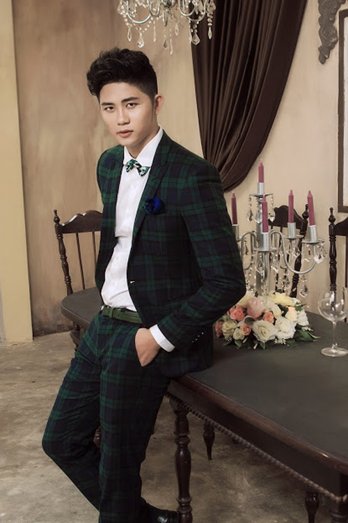 Ray Võ, Ca sĩ Ray Võ, Ngọc Trâm, Sao Việt