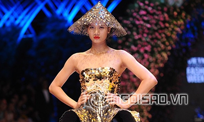 Quán quân hương ly,vietnam's next top model 2015,hương ly đón giáng sinh