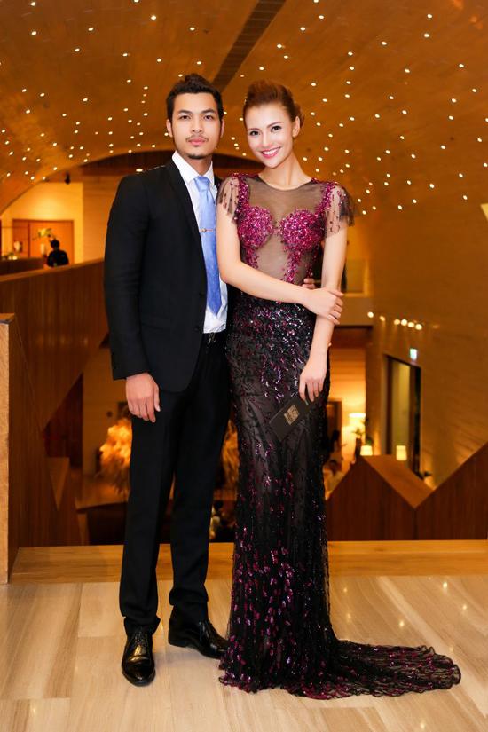 Hồng Quế, Thùy Dung, người mẫu hồng quế, hoa hậu thùy dung, ntk Hoàng Hải, sao việt, hồng quế và thùy dung