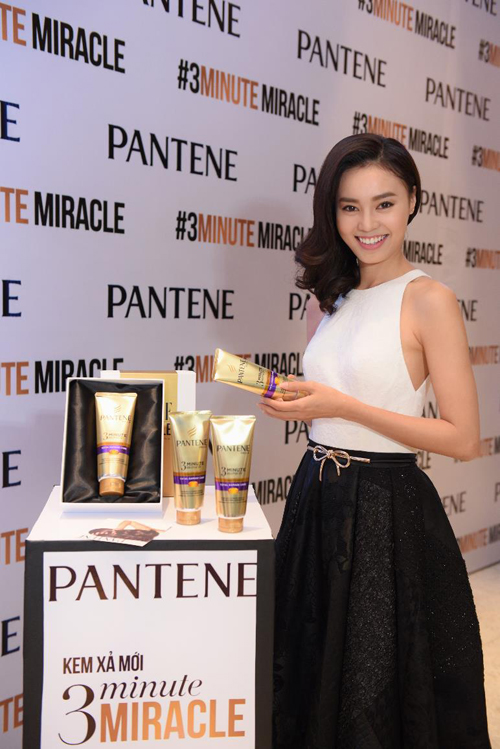 Ninh Dương Lan Ngọc, Quán quân Bước Nhảy Hoàn Vũ 2015, Sao Việt