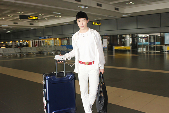 sao Việt, Nathan Lee, ca sĩ Nathan Lee, Ông hoàng Opera, Nathan Lee như bạch mã hoàng tử
