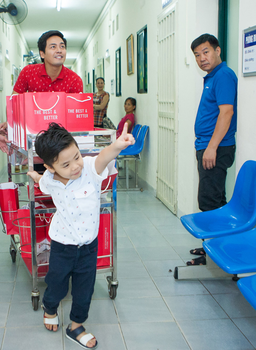 MC Phan Anh, Con trai Phan Anh, Sao Việt