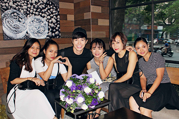 sao Việt, Nathan Lee, ca sĩ Nathan Lee, Quý ông hát tình ca, biểu cảm đáng yêu hơn của Nathan Lee