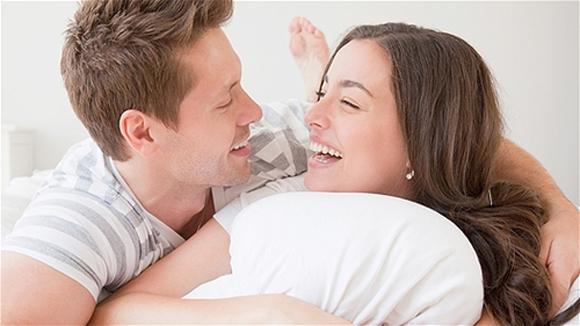 đêm tân hôn, đêm tân hôn bị vợ đạp, đem tân hôn bị vợ đánh, đêm tân hôn kinh hoàng, đêm tân hôn vợ mang bầu, chuyện vợ chồng mới cưới, chuyện vợ chồng hay nhất, chuyện vợ chồng