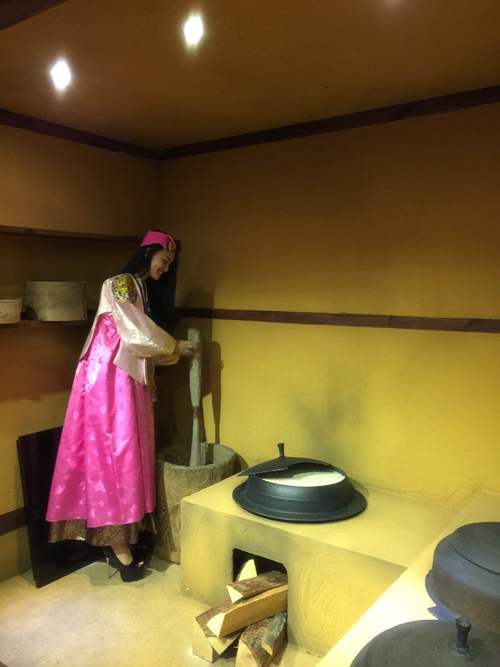 Lâm Thùy Anh, Á hậu Lâm Thùy Anh, Sao Việt