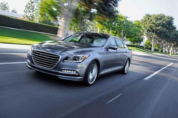Hyundai Genesis 2016, xe đời mới, xe có tính năng vượt trội