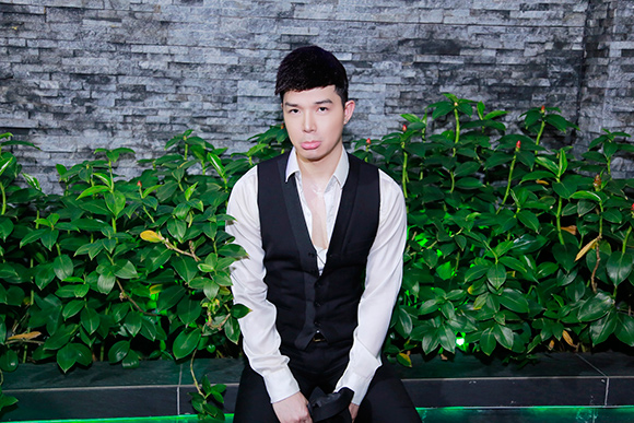 sao Việt, Nathan Lee, ca sĩ Nathan Lee, Ông hoàng Opera, Nathan Lee suy sụp tinh thần, Nathan Lee liên tiếp gặp vận xui