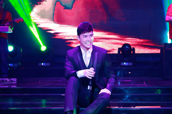 sao Việt, Nathan Lee, ca sĩ Nathan Lee, Ông hoàng Opera, Nathan Lee suy sụp tinh thần, Nathan Lee liên tiếp gặp vận xui