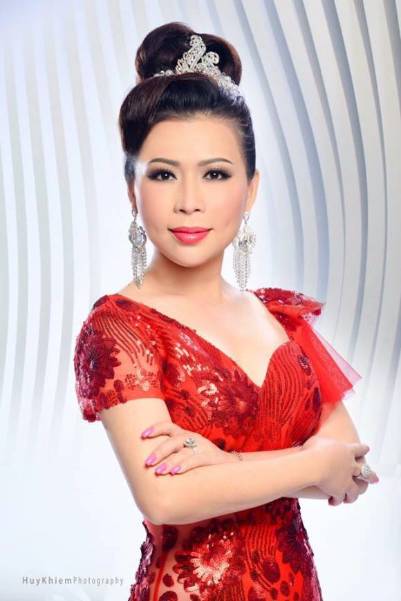 Hoa hậu Phu nhân toàn cầu 2015, Kristine Thảo Lâm, Hoa hậu phu nhân Kristine Thảo Lâm, Sao Việt