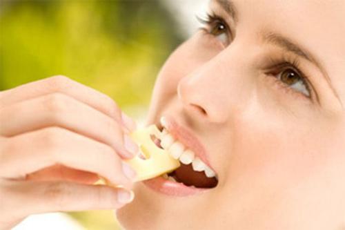 Béo cằm, đánh tan lượng mỡ thừa,  làm săn chắc da, thoát khỏi tình trạng cằm 2 ngấn, các cơ trên mặt và má phải vận động, giữ cho cơ mặt và cơ má thon gọn