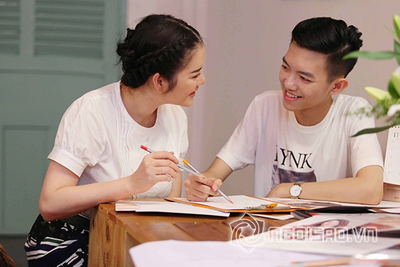 sao Việt, Lý Nhã Kỳ, bà chủ Lý Nhã Kỳ, Lynk fashion show 2015, Lý Nhã Kỳ tiết lộ về bức vẽ Xa Thi Mạn 