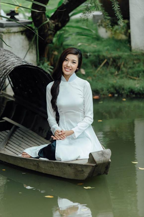 Hoa hậu Quốc tế 2015, Thúy Vân, Phạm Hồng Thúy Vân, đại diện Việt Nam, Á khôi Thúy Vân, đại diện Việt Nam được đánh giá cao, tin ngôi sao, Hoa hậu