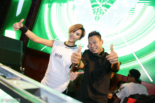 vo-hoang-yen-3010-3-ngoisao 7 Võ Hoàng Yến, siêu mẫu Võ Hoàng Yến, Sao Việt