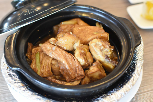 chicken-w-beancurd-in-stone-pot-ngoisao 13 Dim Tu Tac, ẩm thực Hong Kong, Nhà hàng ẩm thực Hong Kong