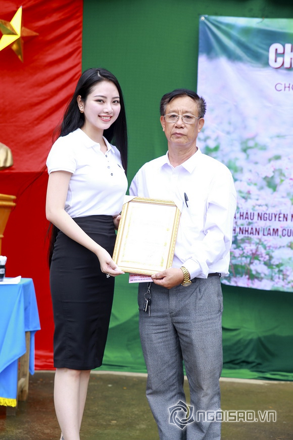 Hoa hậu ngọc anh,hoa hậu dân tộc ngọc anh,hoa hậu việt nam 2013,ngọc anh rạng rỡ,hoa hậu ngọc anh đi từ thiện,ngọc anh lên hà giang từ thiện,sao việt