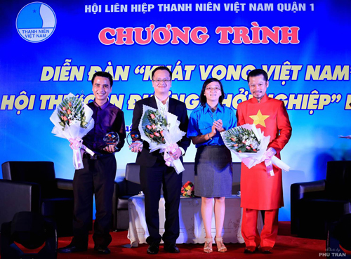 Hùng Cửu Long, Khát vọng Việt Nam, Sao Việt