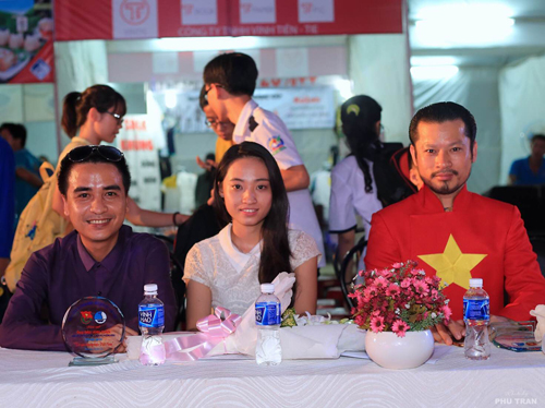 Hùng Cửu Long, Khát vọng Việt Nam, Sao Việt