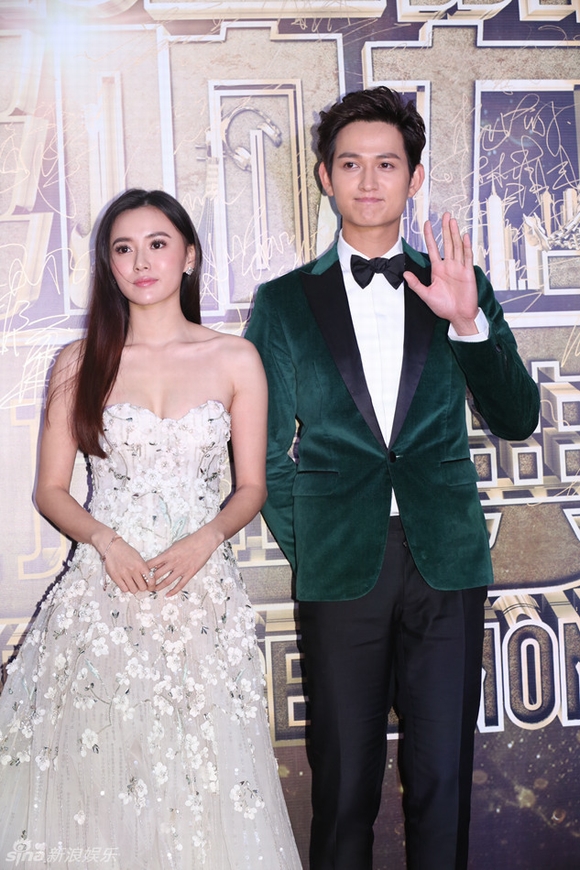 Kim Hee Sun, Kim Hee Sun nổi bật trên thảm đỏ , sao Hoa ngữ, sao Hàn, thời trang sao, ngôi sao