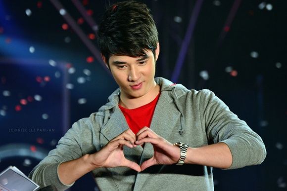 sao Thái, Mario Maurer, Mario Maurer gửi lời chào fan Việt, Mario Maurer sang Việt Nam