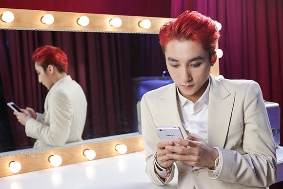 sao Việt, Sơn Tùng M-TP, Sơn Tùng M-TP gây choáng với quả đầu hồng rực, liveshow Sơn Tùng M-TP, Chuyến by đầu tiên