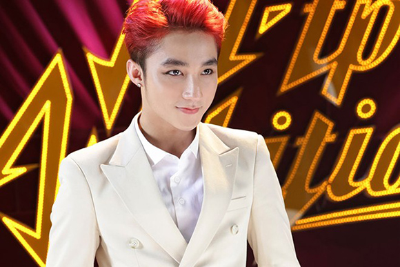 sao Việt, Sơn Tùng M-TP, Sơn Tùng M-TP gây choáng với quả đầu hồng rực, liveshow Sơn Tùng M-TP, Chuyến by đầu tiên