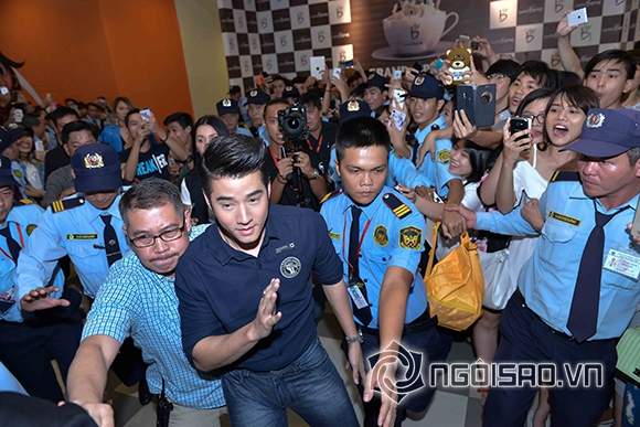 sao Thái, Mario Maurer, mỹ nam Mario Maurer, Mario Maurer sang Việt Nam, Diễm My 9x selfie cùng mỹ nam Mario Maurer, sao phim tình người duyên ma đến việt nam, sao thái sang việt nam