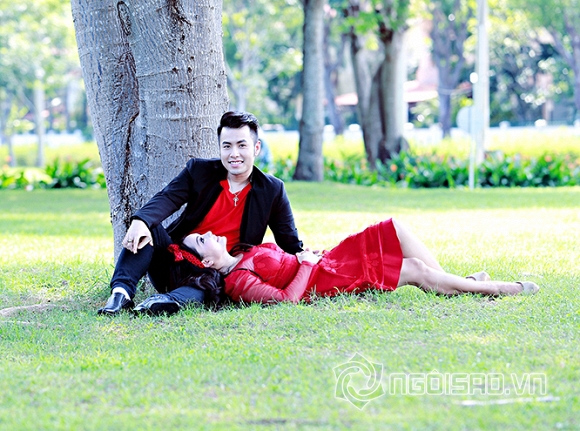 Akira Phan, ca sĩ Akira Phan, Akira Phan và Ngô Khả Tú, MV Tập Quên Người Xa Lạ, ca sĩ hải ngoại Ngô Khả Tú, Ngô Khả Tú