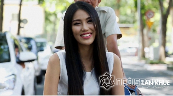 Lan Khuê, Hoa khôi Lan Khuê, Lan Khuê thi Hoa hậu Thế giới, Lan Khuê thi Miss World, Hoa khôi Áo dài, Lan Khuê thi quốc tế, clip giới thiệu bản thân của Lan Khuê, Hoa hậu