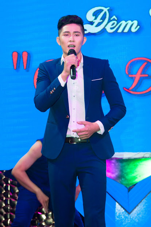 ray-vo-1211-6-ngoisao 3 Ray Võ, Thành Lũy, Nguyễn Hoàng, Sao Việt