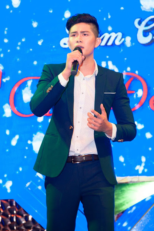 ray-vo-1211-8-ngoisao 1 Ray Võ, Thành Lũy, Nguyễn Hoàng, Sao Việt