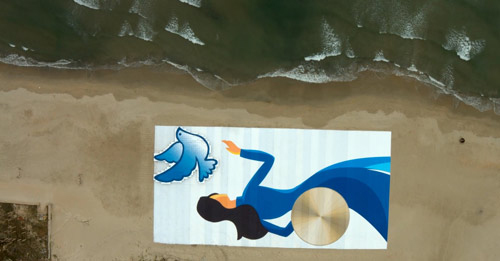 Black Knight Decoded, Giải mã kỵ sỹ đen, David Oyelowo, Freida Pinto