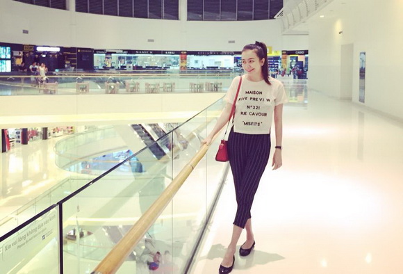 ai-chau-2011-4-ngoisao 3 Jamu Mommy Center, Ái Châu, Bà xã Huỳnh Đông, Chăm sóc & làm đẹp sau sinh tại nhà