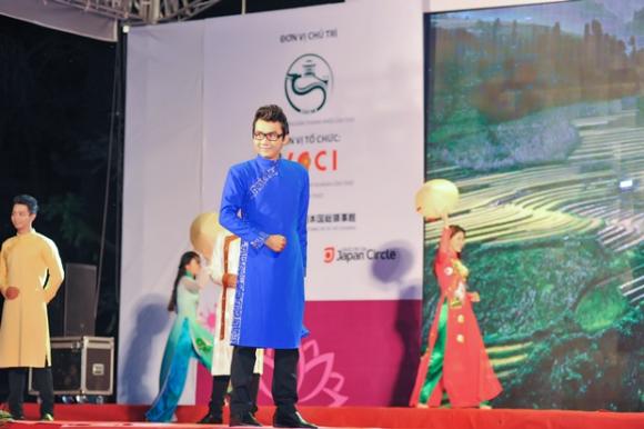 Á vương Ký Quốc Đạt, Á vương người Việt Thế giới, Sao Việt