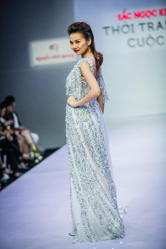 Phạm Ngọc Quý, Thời trang & Cuộc sống, Top 10 Hoa hậu Hoàn vũ Việt Nam 2015, Sao Việt