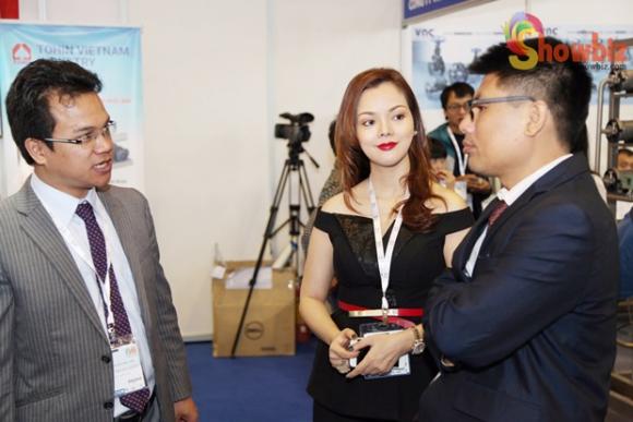 Ruby Anh Phạm, Tập đoàn Tohin, Sao Việt