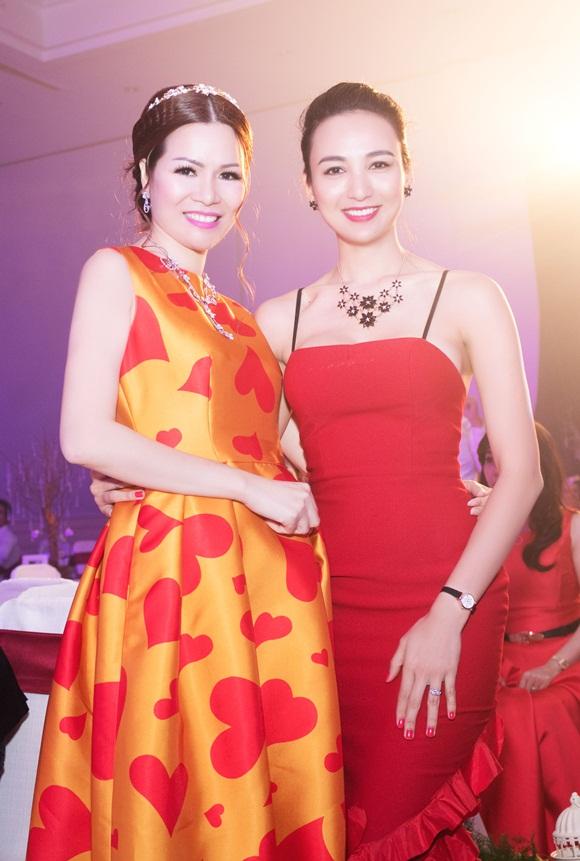 Bùi Thị Hà, Tập đoàn Long Hoàng, Hoa hậu Phu nhân Bùi Thị Hà, Sao Việt