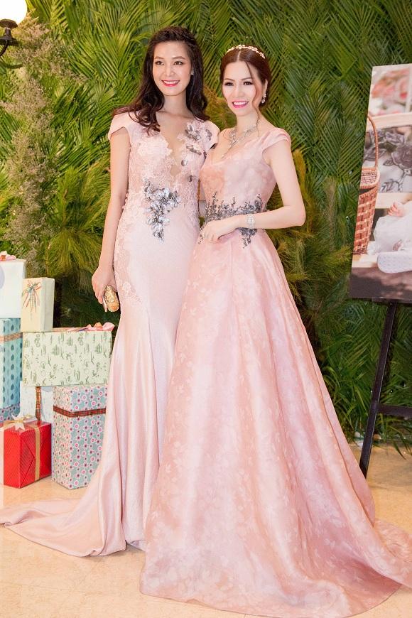 Bùi Thị Hà, Tập đoàn Long Hoàng, Hoa hậu Phu nhân Bùi Thị Hà, Sao Việt