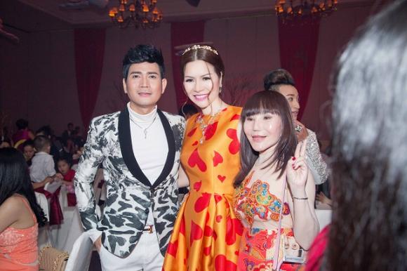 Bùi Thị Hà, Tập đoàn Long Hoàng, Hoa hậu Phu nhân Bùi Thị Hà, Sao Việt