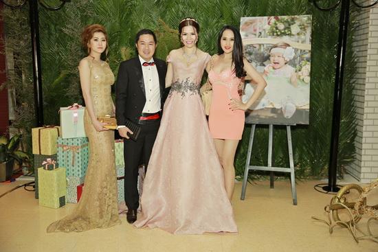 bau-hoa-3011-3-ngoisao 6 Bầu Hòa, Minh Thư, Sao Việt, Tin ngôi sao