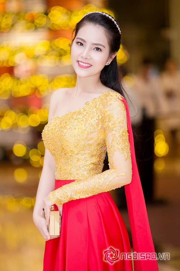 Dương Kim Ánh hóa công chúa xinh xắn mang giáng sinh đến sớm 7 Dương Kim Ánh, người đẹp Dương Kim Ánh, Nữ hoàng Du lịch Dương Kim Ánh, duong kim anh, sao Việt