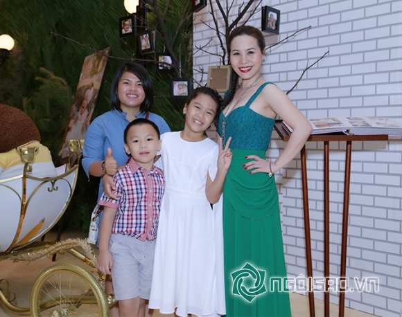 Nữ hoàng Doanh nhân Ngô Thị Kim Chi hội ngộ cùng dàn sao Việt tại sự kiện 0 Nữ hoàng Kim Chi, Doanh nhân Kim Chi, Ngô Thị Kim Chi, Nữ hoàng Doanh nhân Kim Chi, Thanh Bạch, Lý Nhã Kỳ, ngo thi kim chi