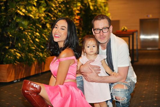 Nam Phong, Người mẫu Nam Phong, Đoan Trang, Sao Việt