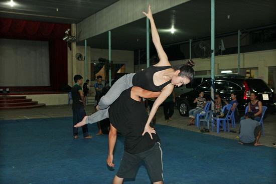 Cao Mỹ Kim, Cao Mỹ Kim tập võ, Sao Việt