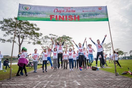 chay-vi-trai-tim-712-2-ngoisao 5 Chạy vì trái tim 2015, Vân Hugo, Hotgirl Thanh Quỳnh