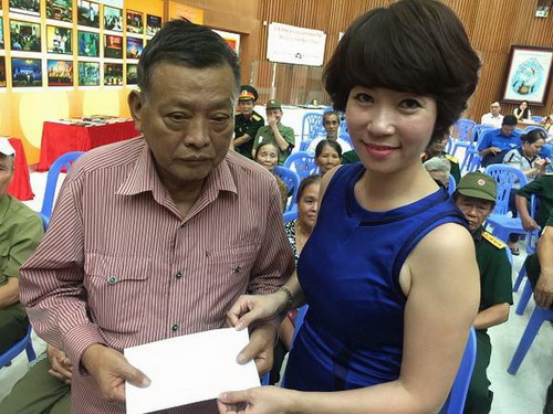 Thẩm mỹ viện Bích Hòa, Doanh nhân Bích Hòa, Sao Việt