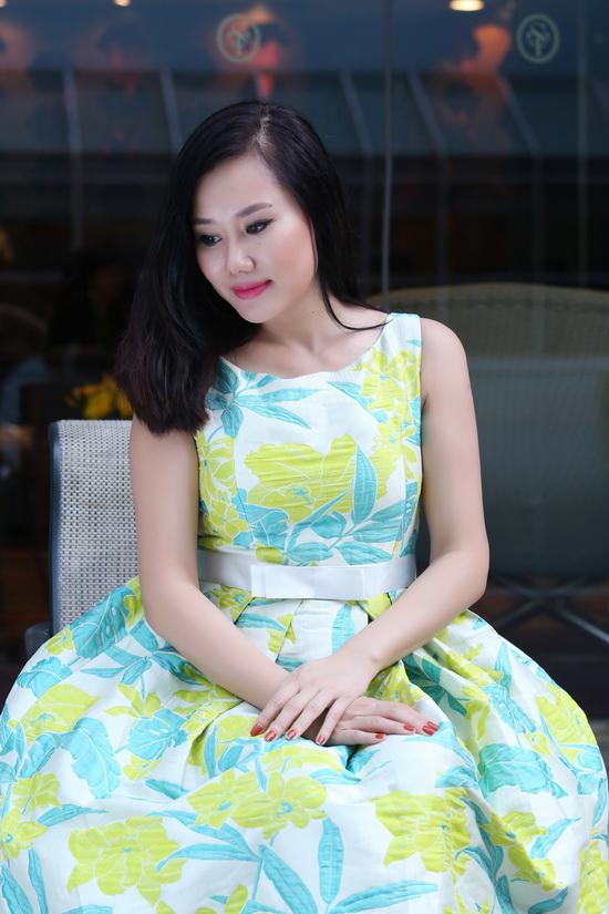 Hương Collection, Thời trang Hương Collection, MC Nguyệt Ánh